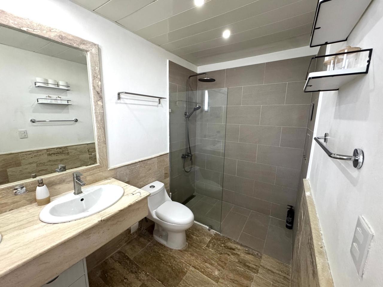 Cocotal condo photo 11