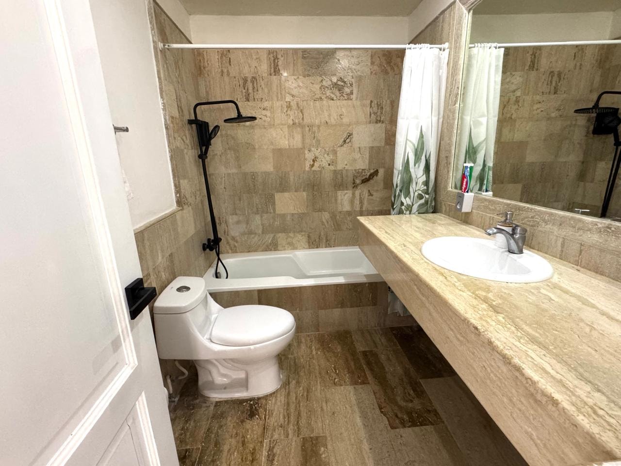 Cocotal condo photo 8
